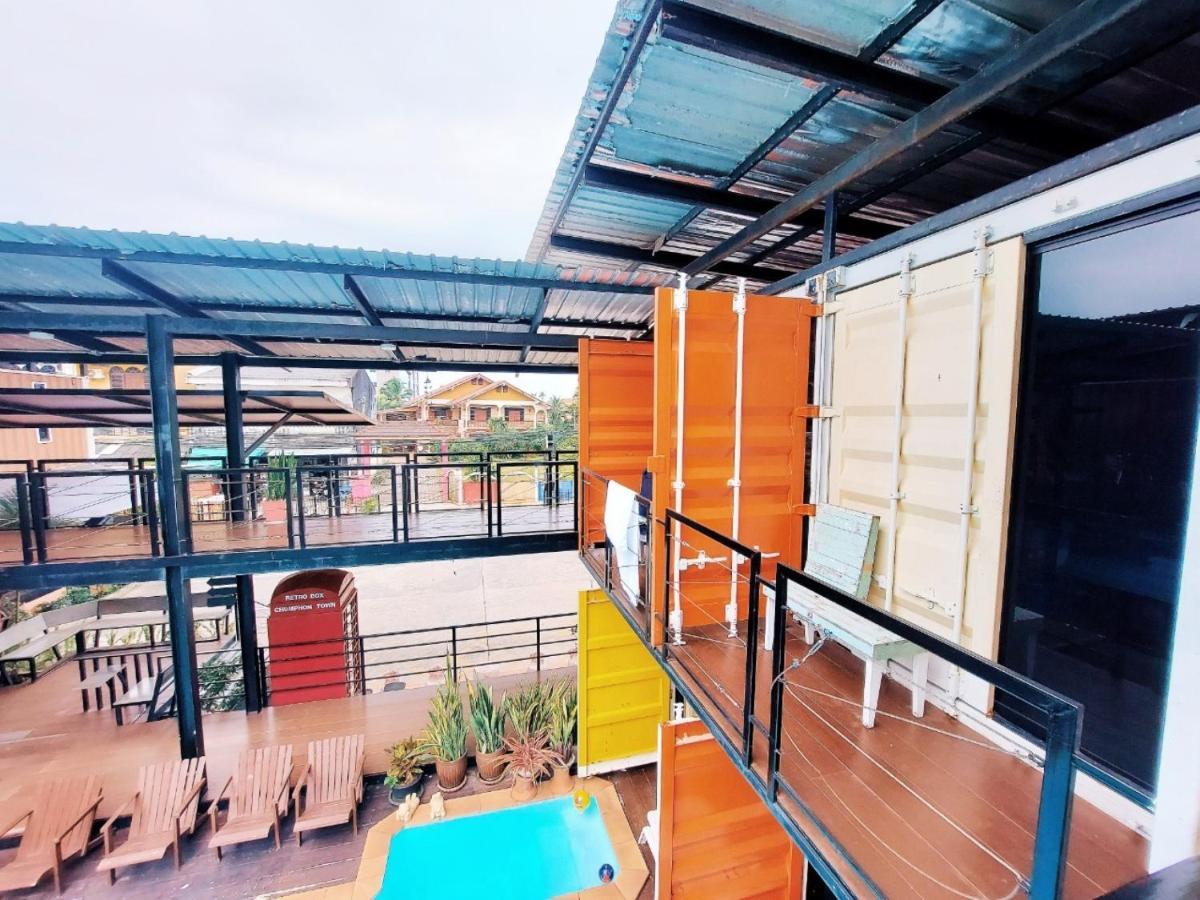 Retro Box Hotel Chumphon Esterno foto